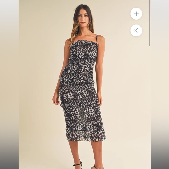 MABLE VIDA STRAP SMOCKED MAXI DRESS LEOPARD ruched ruffled - Picture 1 of 11